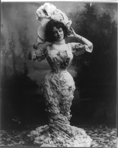 Anna Held 1900 Fashion